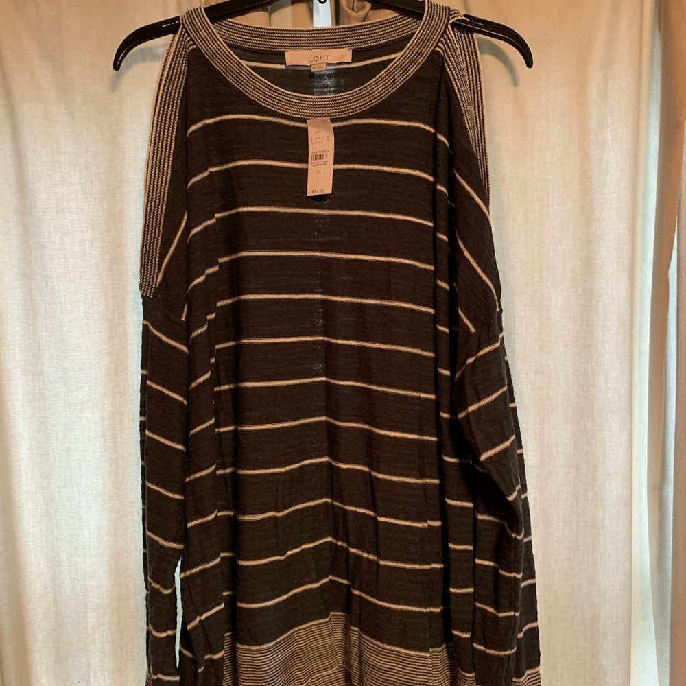 NWT LOFT cold shoulder sweater - size XL
